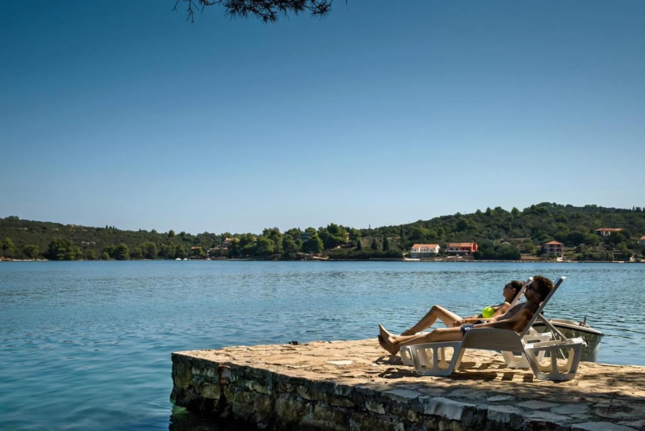 Feel Dugi Otok - Apartment Sofia Ллука Экстерьер фото